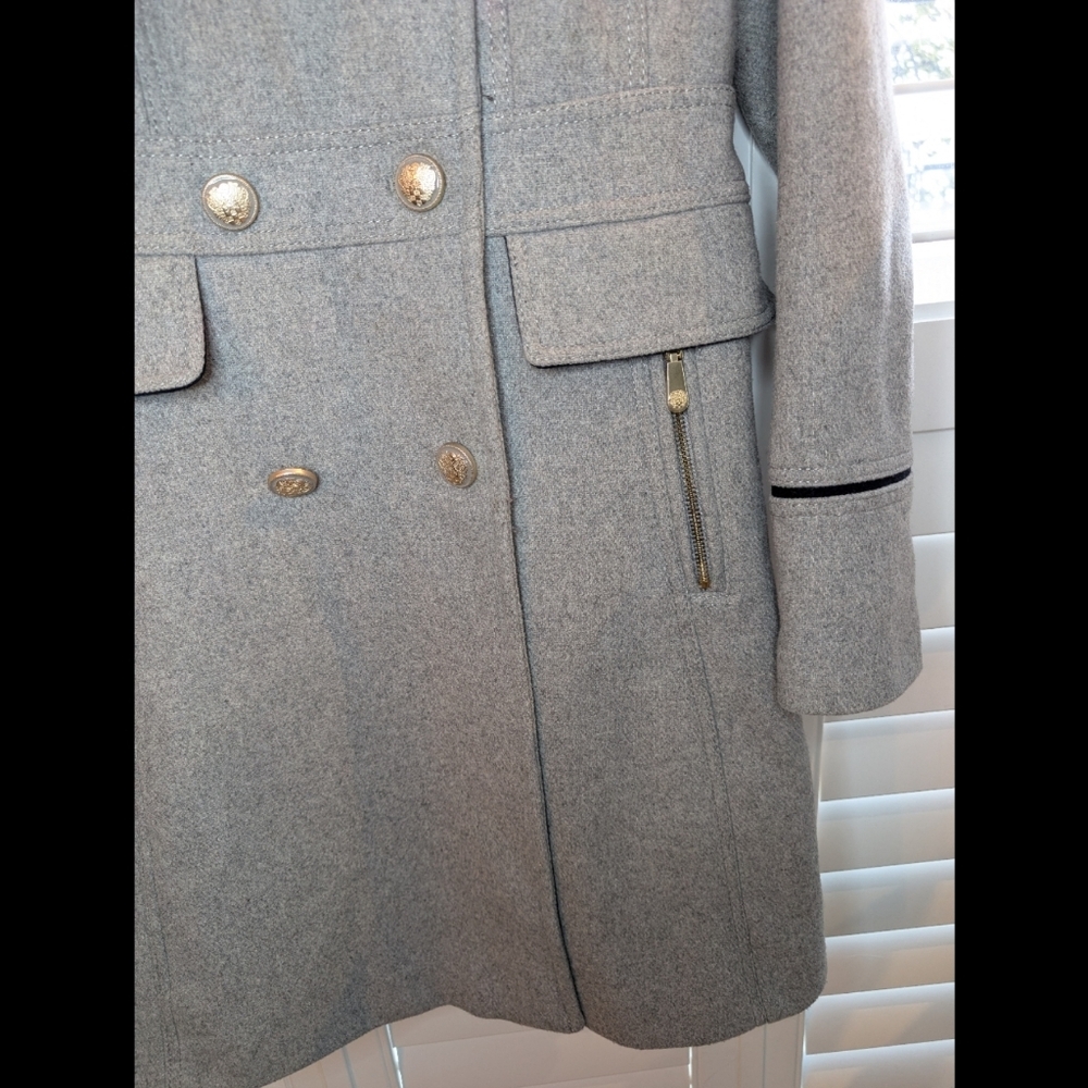 Vince Camuto Grey Wool Blend Double-Breasted Coat – Size Small - Picture 5 of 16